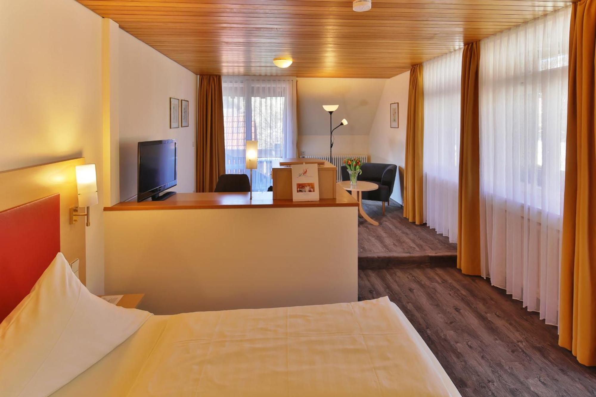 Hotel Hirschen กล็อทเทอร์ทาล ภายนอก รูปภาพ