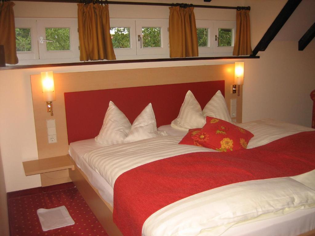 Hotel Hirschen กล็อทเทอร์ทาล ห้อง รูปภาพ