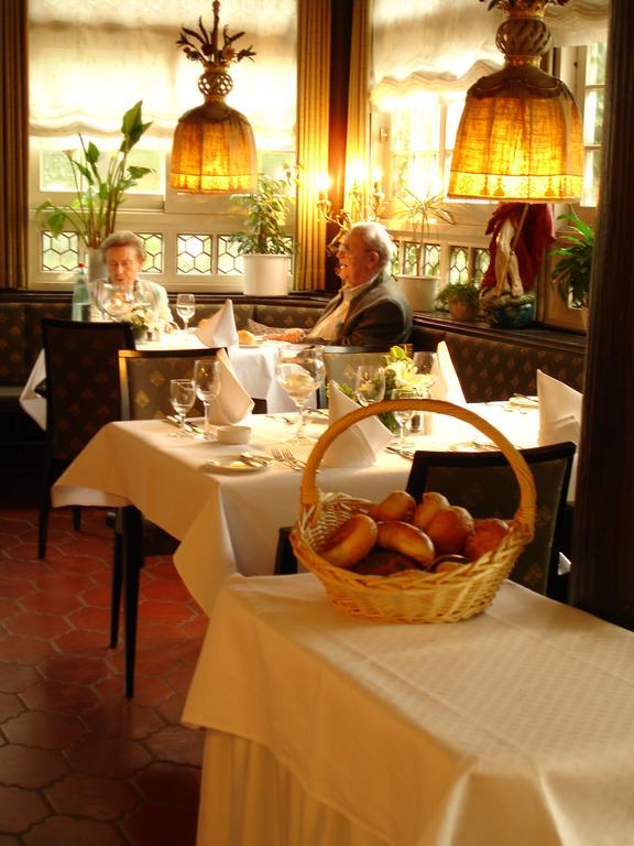 Hotel Hirschen กล็อทเทอร์ทาล ภายนอก รูปภาพ